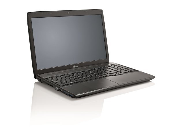 Fujitsu LIFEBOOK A544 Intel® Core™ i5 i5-4200M Laptop 39.6 cm (15.6") 8 GB DDR3-SDRAM 1 TB HDD Wi-Fi 4 (802.11n) Windows 8.1 Black