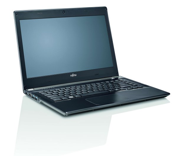 Fujitsu LIFEBOOK UH572 Intel® Core™ i7 i7-3517U Laptop 33.8 cm (13.3") HD 8 GB DDR3-SDRAM 128 GB SSD Windows 7 Professional Black, Silver