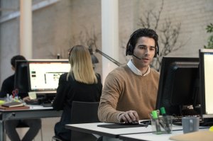 ADAPT 261 Bluetooth stereo headset USB-C dongle