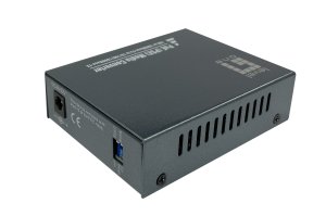 LevelOne RJ45 to SC Gigabit Media Converter, PoE PSE, Multi-Mode Fiber, 0.5km