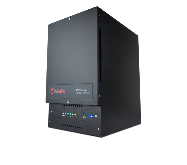 ioSafe 1522+ NAS Desktop Ryzen Embedded R1600 32 GB DDR4 20 TB DiskStation Manager