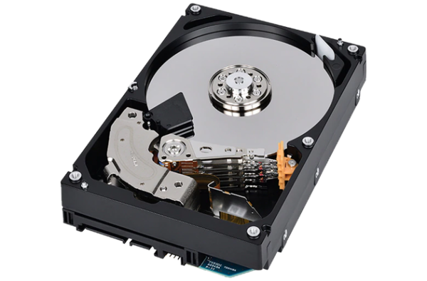 Toshiba MG08 internal hard drive 6 TB 7200 RPM 3.5" Serial ATA III