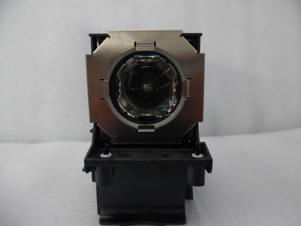 Diamond Lamps Lamp f/CANON REALiS WUX6000:XEED WUX6000:WUX6010 Projector