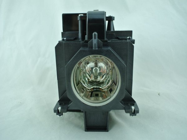 Diamond Lamps Lamp for CHRISTIE LX605:LW555:LWU505 Projector