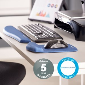 Fellowes Mouse Mat Wrist Support - PlushTouch Mouse Pad with Non Slip Rubber Base & Antibacterial Protection - Ergonomic Mouse Mat for Computer, Laptop, Home Office Use - Blue