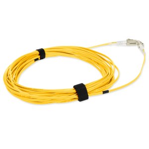 AddOn Networks ADD-LC-LC-10M5OM4P-YW-TAA InfiniBand/fibre optic cable 10 m LOMM Yellow