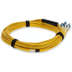 AddOn Networks ADD-MPO-4LC18M9SMF InfiniBand/fibre optic cable 18 m 8x LC OFNR Yellow