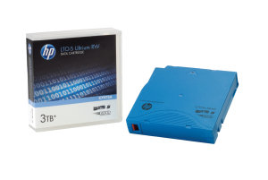 HPE C7975A backup storage media Blank data tape 1.5 TB LTO 1.27 cm