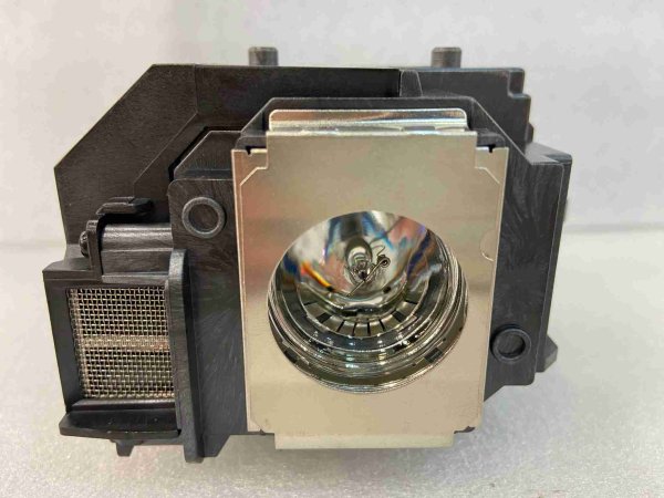 Diamond Lamps Lamp for EPSON EB-S10:EB-S9:EB-S92:EB-W10:EB-W9:EB-X10:EB-X9:EB-X92:EX3200:EX5200:EX7200:H367A:H368A:H369A:H391A:PowerLite 1220:PowerLite 1260:PowerLite S10+:PowerLite S9:H375A:H367B:H367C:H376B:VS200:PowerLite X9:H375B:H374B:H368C:H369B Pro