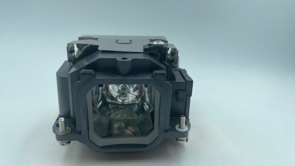 Diamond Lamps Lamp for PANASONIC PT-LB1:PT-LB2:PT-LB3:PT-LB3EA:PT-ST10 Projector