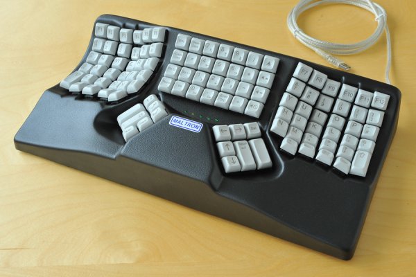 MALTRON TWO HANDED KEYBOARD -