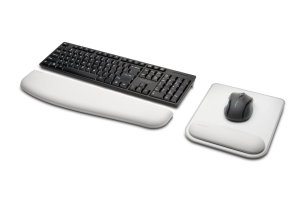 Kensington ErgoSoft Mousepad with Wrist Rest For Standard Mouse Grey