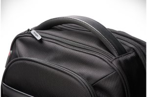 Kensington Contour 2.0 14" Executive Laptop Backpack